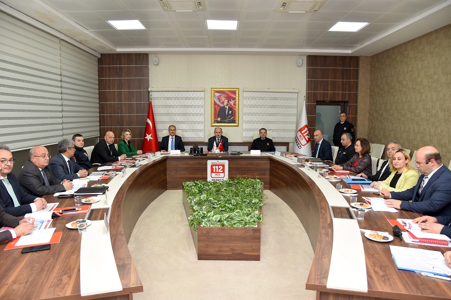 Vali Karadeniz Başkanlığında 112 Acil Çağrı Merkezi İl Koordinasyon Kurulu Toplantısı Yapıldı
